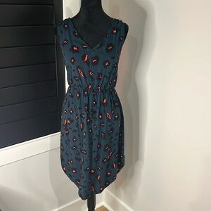 Size small cheetah print dress gray condition tie at waist